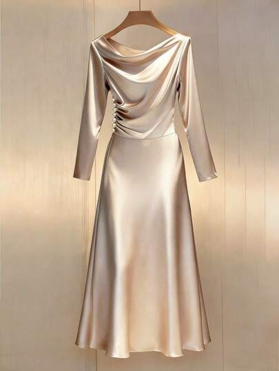 Franclia Enfärgad, volangringad långärmad plisserad långklänning för kvinnor