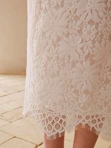 MOTF PREMIUM 蕾丝高腰开衩裙 - 杏色 - 查看 2