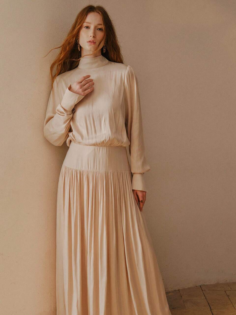ELEGANT SATIN GATHERED HIGH NECK CINCHED WAIST DRESS FOR WOMEN, SPRING/SUMMER