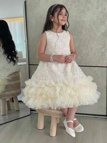 SHEIN 少女优雅蕾丝刺绣网纱下摆无袖圆领连衣裙 - 杏色 - 查看 3