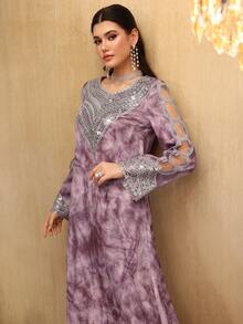 Al Najma 女士紫色扎染印花连衣裙，饰有刺绣、珠饰蕾丝边，宽松腰身设计，优雅显瘦 - 紫色 - 查看 7