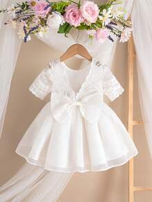 SHEIN Robe courte à manches courtes, blanche, élégante et mignonne, avec broderie florale en maille - Multicolore - Voir 3