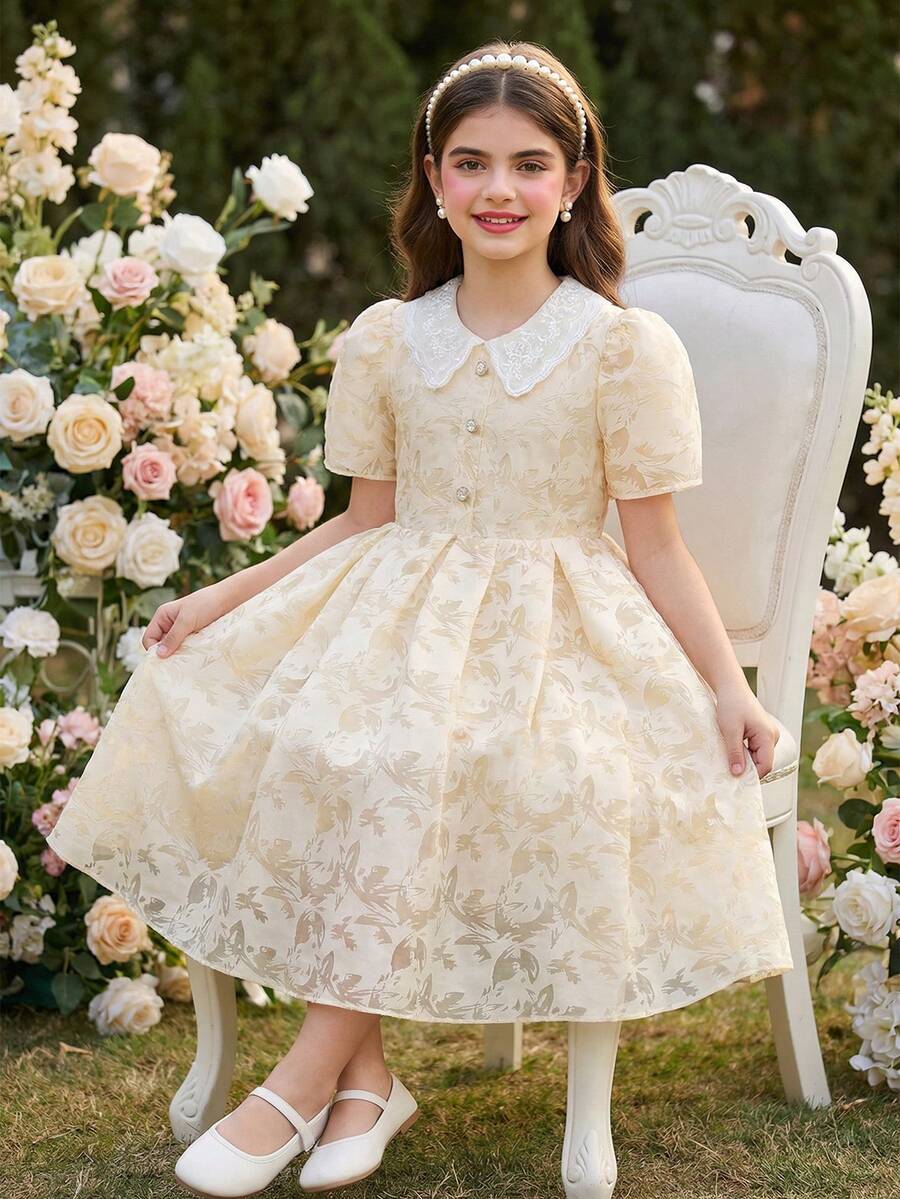 SHEIN 1件少女优雅梭织欧根纱刺绣领奢华珍珠纽扣装饰褶裥下摆短袖连衣裙,适合日常休闲、派对、宴会等场合。 - 杏色 - 查看 1