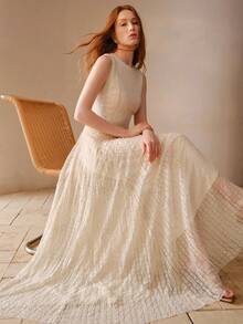 MOTF PREMIUM 女士纯色蕾丝腰部A字连衣裙，带撞色拼接 - 杏色 - 查看 5