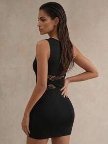 Glamine Women's Round Neck Sleeveless Pleated Sexy Lace Patchwork Bodycon Dress - Black - View 2