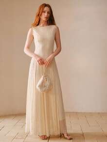 MOTF PREMIUM 女士纯色蕾丝腰部A字连衣裙，带撞色拼接 - 杏色 - 查看 4