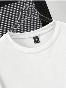 Manfinity RSRT Men's Vacation Casual Tropical Print White Short Sleeve T-Shirt - White - View 4