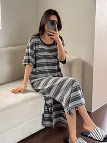 DAZY Striped Pattern Loose Short Sleeve T-Shirt & Long Dress Women Loungewear Set - Grey - View 5