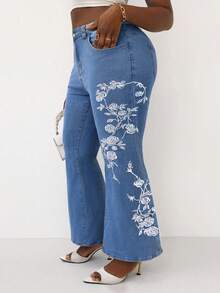 Slaydiva Summer Plus Size Casual Washed Floral Embroidered Flare Jeans Party Casual Summer Vacation Outfits For Women Flare Jeans - Blue - View 7