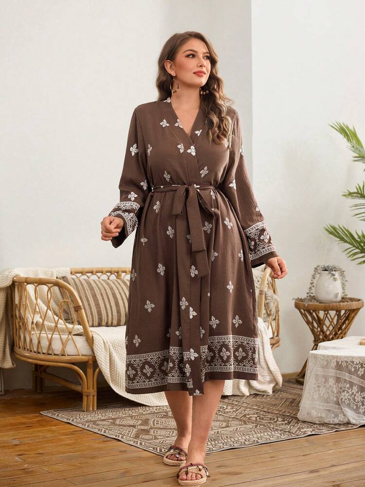 Serenescape Robe de descanso casual estampada plus size - Castanho Café - Ver 7