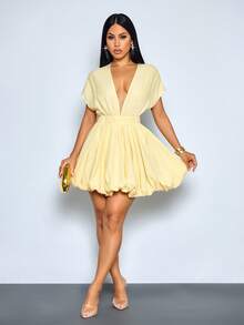 SOLERSUN 女士优雅浅黄色深V领褶皱腰部灯笼迷你连衣裙，春夏女装，完美适用于海滩度假、夏季派对和休闲外出 - 淡黃色 - 查看 5