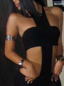 Slaydiva Bộ đồ liền thân màu đen thiết kế chữ thập rỗng gợi cảm mới 2025 dành cho nữ - màu đen - Xem 3