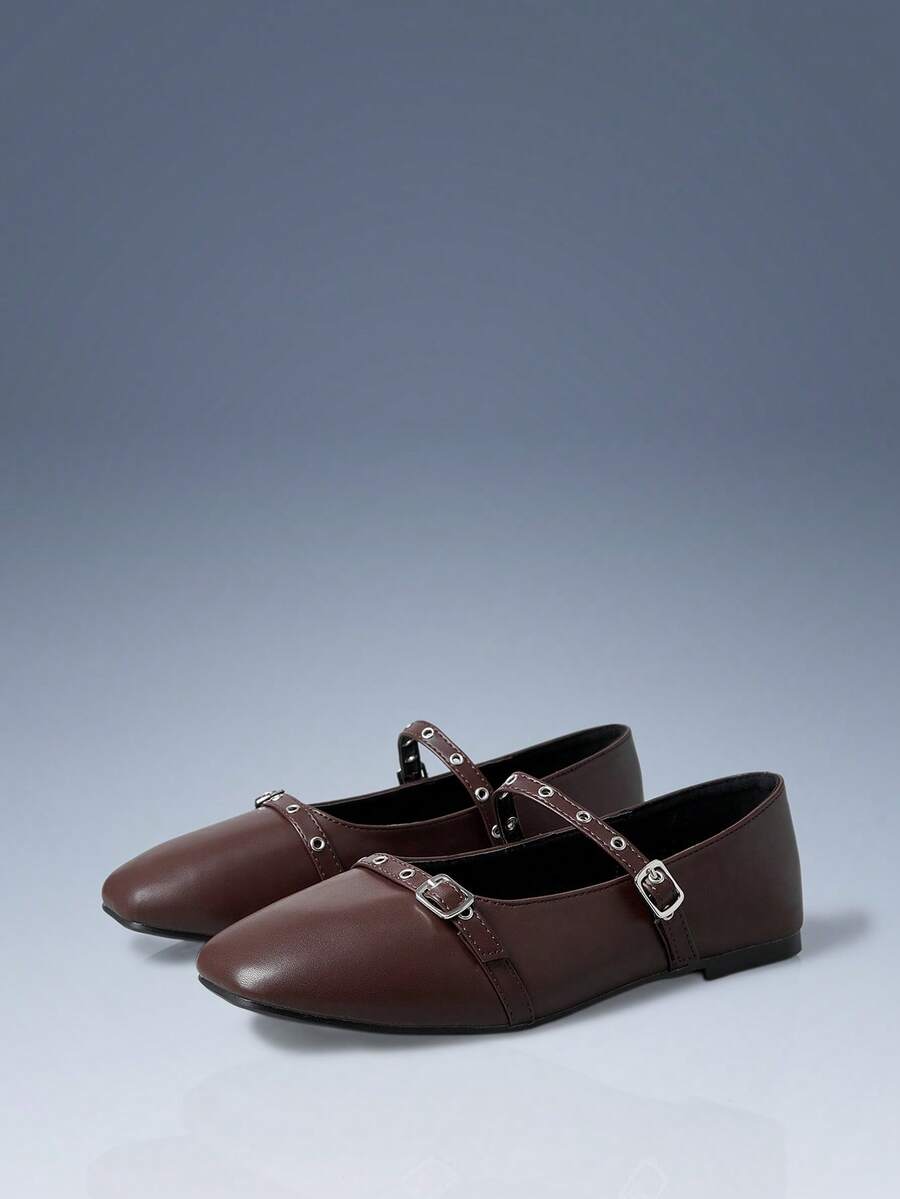 CUCCOO GRLICON Women's Buckle Design Casual Fashionable Flat Sandals Valentine's Day - dark brown - View 1