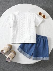 Young Boys Summer White Casual Knit Patchwork Denim Pocket T-Shirt And Denim Shorts Set, Minimalist Fashion Style, Suitable For Outings, Leisure At Home, And Daily Wear - White - View 2