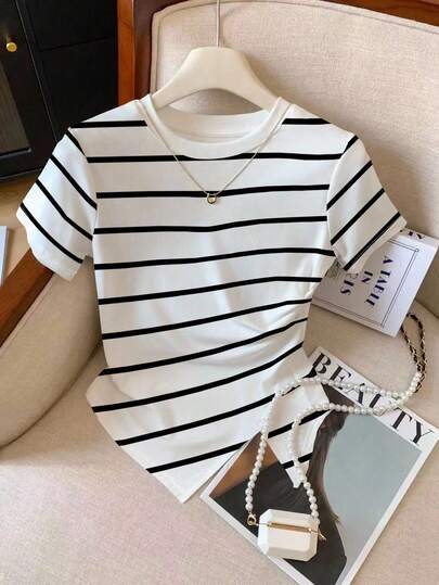 GlowEve Camiseta de manga corta de cuello redondo a rayas para mujer, versátil y casual para uso diario