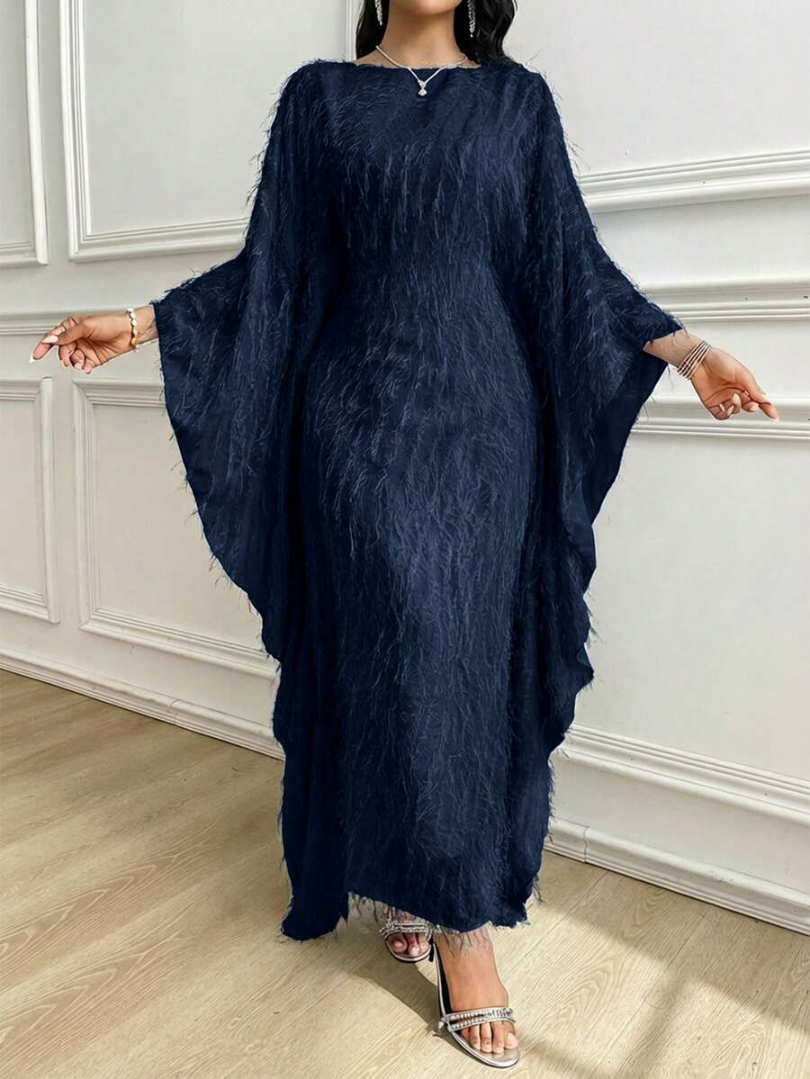 Al Najma 女士纯色船领蝙蝠袖优雅阿拉伯传统长裙 - 藏蓝色 - 查看 1