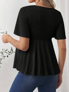 SHEIN Maternity Solid Color Overlap V-Neck Ruffle Short Sleeve Casual T-Shirt - Black - View 2