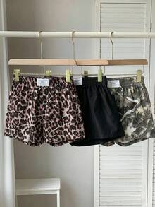 Comfortcana 3件套女士夏季休闲时尚街头通勤短裤，饰有贴布装饰，纯色、豹纹和满版树木印花宽松短裤 - 彩色 - 查看 6