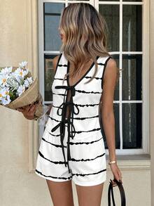 Easowa 女士条纹系带吊带背心和短裤两件套，适合春夏穿着。V领系带上衣，春季V领上衣，系带沙滩装，女士沙滩套装，夏季度假装，春季休闲装。 - 彩色 - 查看 6
