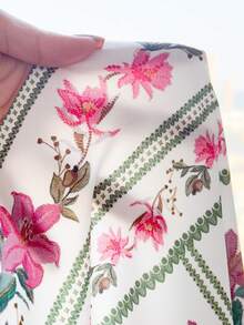 SHEIN 少女可爱碎花荷叶边短袖夏季度假连衣裙 - 白色 - 查看 4