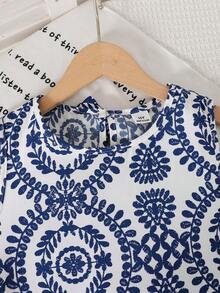 SHEIN 少女度假印花无袖套头衫和直筒短裤休闲套装 - 藍色 - 查看 4