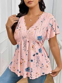 SHEIN Frenchy Plus Size Tie Dye Floral V-Neck Lace Patchwork Textured Women T-Shirt, Going Out Tops Short Sleeve Tops Babydoll Tops Floral Tops Summer Blouses For Women Floral Print Top - Pink - View 5