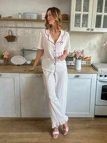 SHEIN 2pcs Women Bow Embroidered Collar Jacquard Knit Short Sleeve Pajama Set - White - View 1