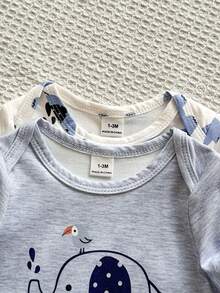 SHEIN Vintaside Kids 5pcs/Set Newborn Baby Boy Summer Outfit, Includes Cute Bear Print Knit Soft Romper, All-Over Print Pants, Hat, Bib, Gloves - Blue - View 6