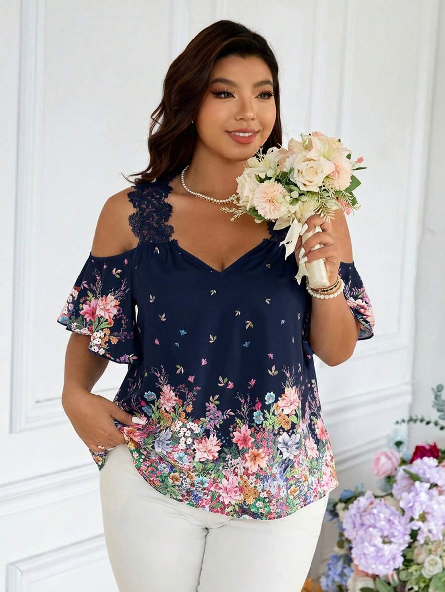 SHEIN Frenchy Plus Size Floral Print Applique Casual Short Sleeve Shirt, Going Out Tops - Navy Blue - View 1