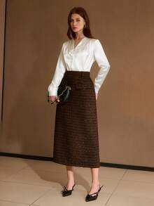 MOTF PREMIUM Chân váy họa tiết sequin phong cách tối giản - Cà phê nâu - Xem 4