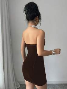 Elenzga 万圣节黑色无肩带珍珠腰天鹅绒优雅浪漫女装 - 咖啡棕 - 查看 2