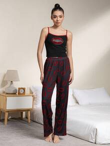 BATMAN X SHEIN 女士撞色滚边蝙蝠印花吊带背心和松紧腰裤睡衣套装 - 紅色 - 查看 5