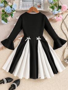 Young Girl Patchwork Colorblock Minimalist Casual Everyday Dress - Black and White - View 2