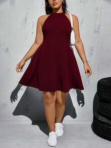 SHEIN Essnce 大码女装春夏时尚休闲舒适日常无袖黑色短裙，Y2K风格，街头风，外出穿搭，度假女装，曲线可爱连衣裙，返校季连衣裙，开学季 - 酒紅色 - 查看 4