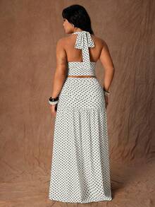 Rustia 大码女式夏季法式复古性感沙滩度假风波点印花露背系带露脐上衣和荷叶边腰裙套装 - 黑與白 - 查看 2