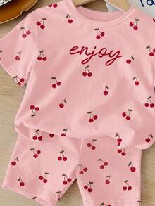SHEIN LMoss Kids 奶油粉色，可爱迷你樱桃简约甜美字母图案，女婴休闲宽松圆领短袖T恤和修身骑行短裤套装，适合居家、外出、街头摄影、野餐、户外活动、度假、返校、夏季穿着，舒适透气，适合秋季叠穿，时尚童装，休闲服饰，儿童图案服装，返校季，秋季服装 - 彩色 - 查看 5