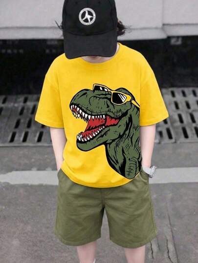 SHEIN 2pcs Boys Casual Dinosaur Print Round Neck T-Shirt And Elastic Waist Cargo Pocket Shorts Set, Suitable For Autumn, Spring, Summer, Ideal For Outdoor Play, School, Street Style, Party And Leisure