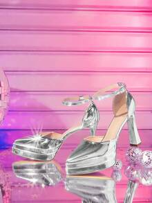 CUCCOO LuxiPop 女士时尚优雅尖头厚底踝带高跟鞋 - 銀色 - 查看 2