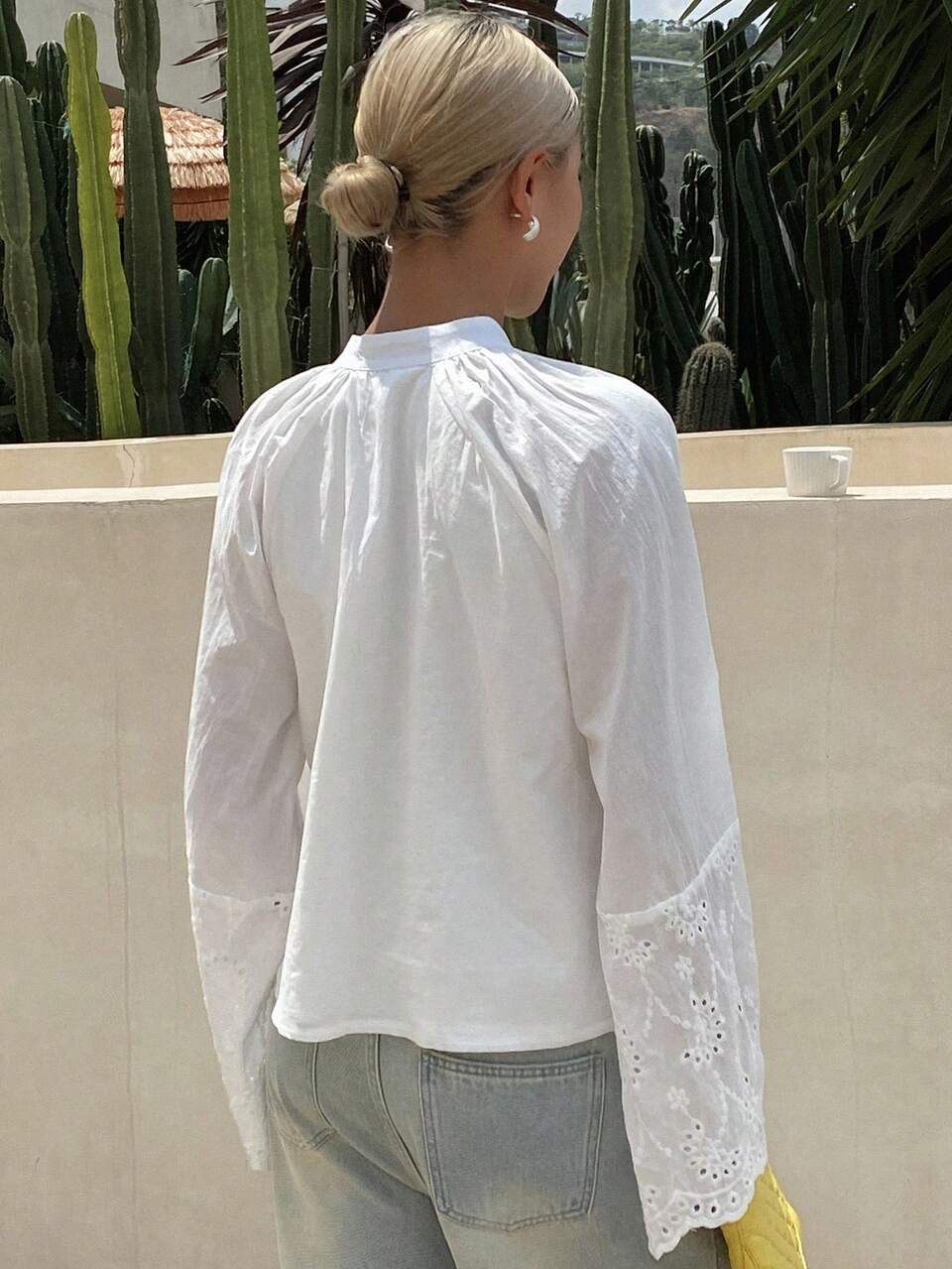 Summer New Loose Casual Vacation Style Women's Hollow Embroidery Shirt