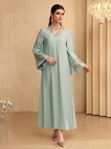 Al Najma 时尚V领花卉蕾丝喇叭袖连衣裙，春夏款 - 薄荷綠 - 查看 6
