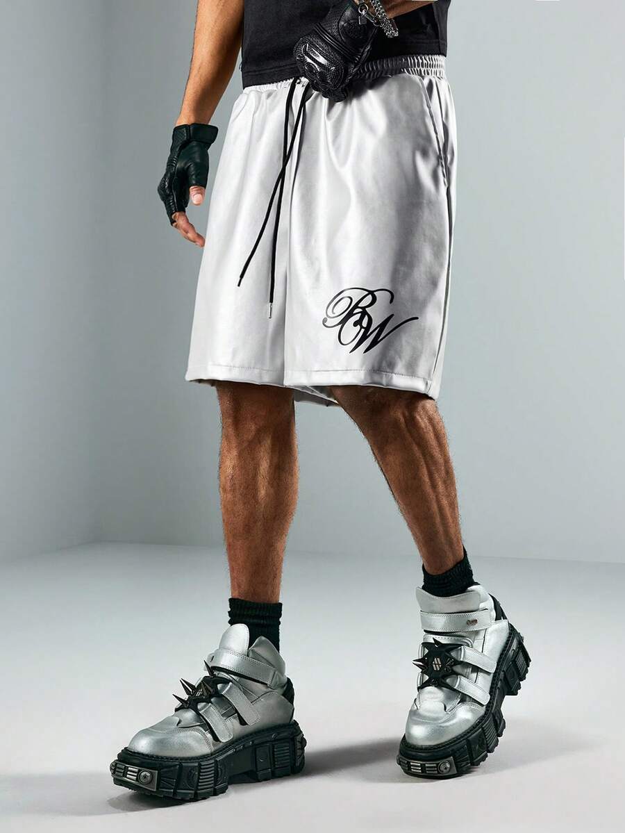 ROMWE MEN Street Life 男士字母印花抽绳腰带亮银色PU短裤 - 銀色 - 查看 1