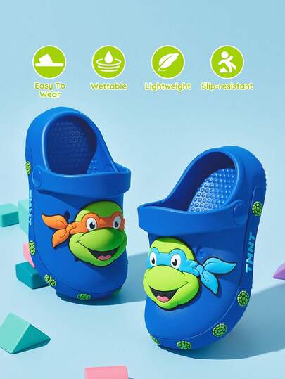 TEENAGE MUTANT NINJA TURTLES | SHEIN Lindas zapatillas de jardín infantiles de dibujos animados en azul, adecuadas para bebés y niños, transpirables y de secado rápido, de material EVA ligero y duradero, aptas tanto para interiores como para exteriores, se pueden usar en interiores, baños, parques infantiles, piscinas, playas y otros lugares.