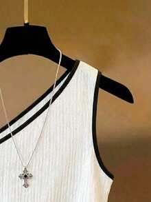 Franclia 女士白色单肩背心，黑色滚边，可爱夏季背心，沙滩度假装 - 白色 - 查看 4