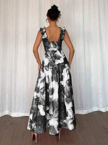 Elenzga 随机印花，荷叶边浪漫大碎花扎染粉色和酒红色方领收腰A字无袖吊带裙，春夏款 - 黑與白 - 查看 2