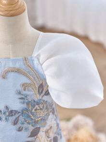 Vestido corto de manga corta con bordado floral de organza elegante y lindo para niña - Multicolor - Ver 5