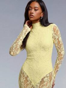 Athîral Women's Elegant Sexy Solid Color Lace Backless Dress - Light Yellow - View 4