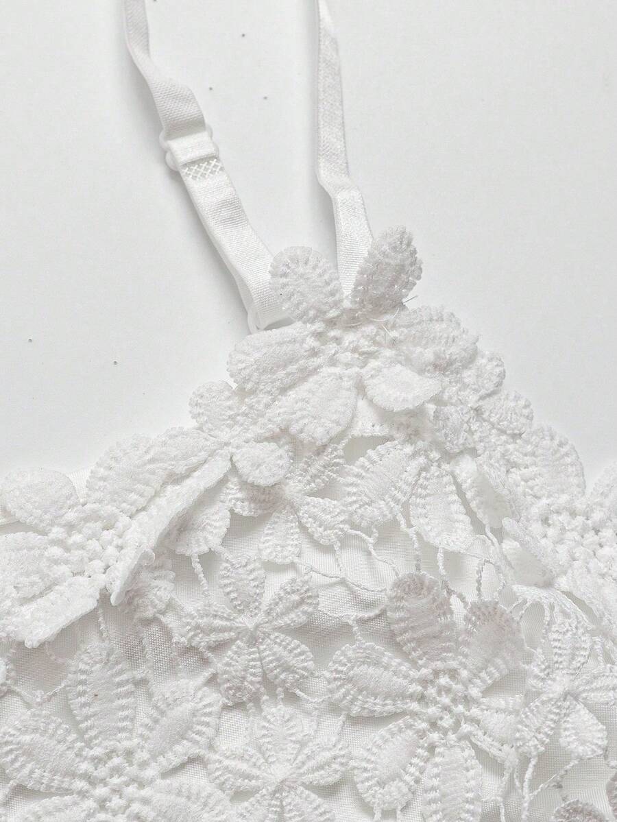 SHEIN DreamScene Plus Size Solid Color Lace Patchwork Applique Elegant Bodysuit