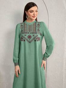 Al Najma 一件刺绣阿拉伯风格休闲连衣裙，简约时尚，适合日常穿着，波西米亚风长款阿拉伯长裙，休闲日常穿着。 - 綠色 - 查看 2