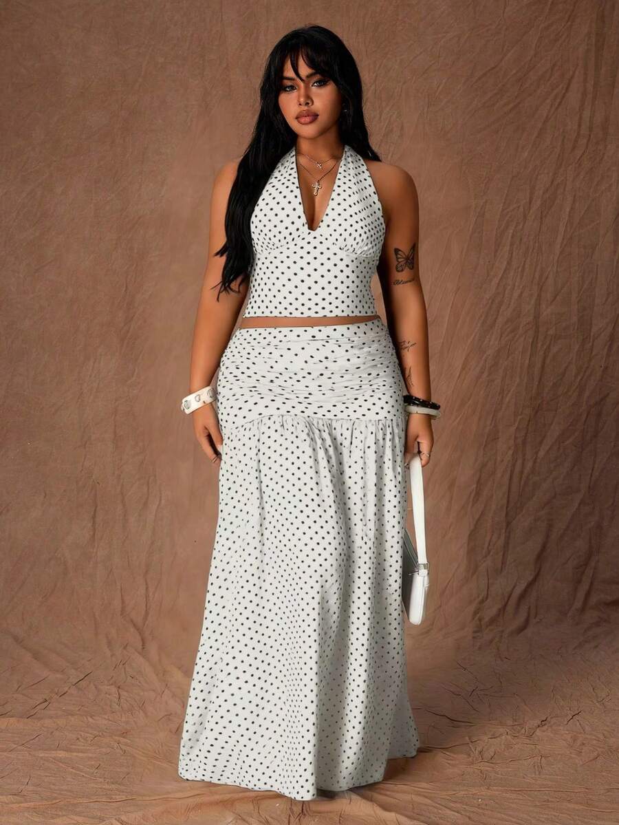 Rustia 大码女式夏季法式复古性感沙滩度假风波点印花露背系带露脐上衣和荷叶边腰裙套装 - 黑與白 - 查看 1