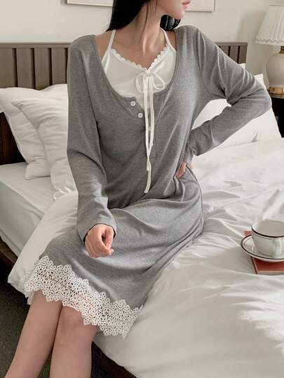 DAZY Camisón de mujer de 2 en 1 con cintura ceñida, tirantes de espagueti y contraste de color tejido